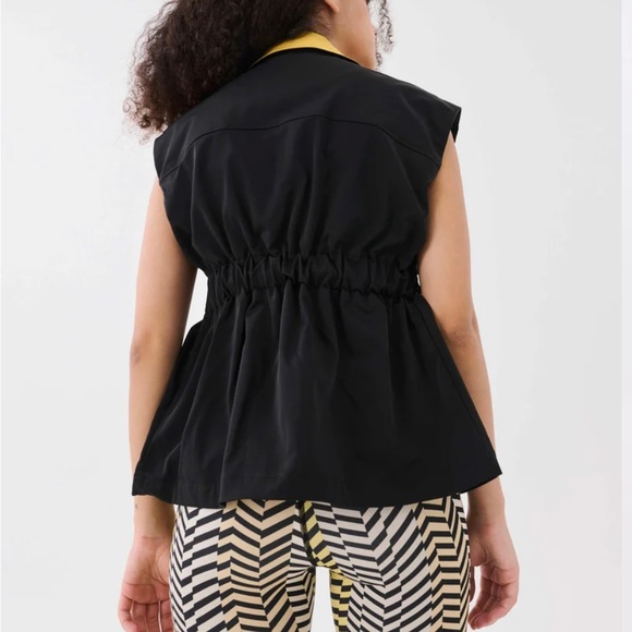 New P.E Nation Aurora Jacket Vest Black Yellow Medium - Picture 3 of 5